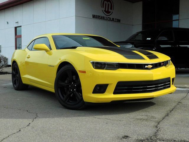 Used 2014 Chevrolet Camaro SS w/ RS Package image 2
