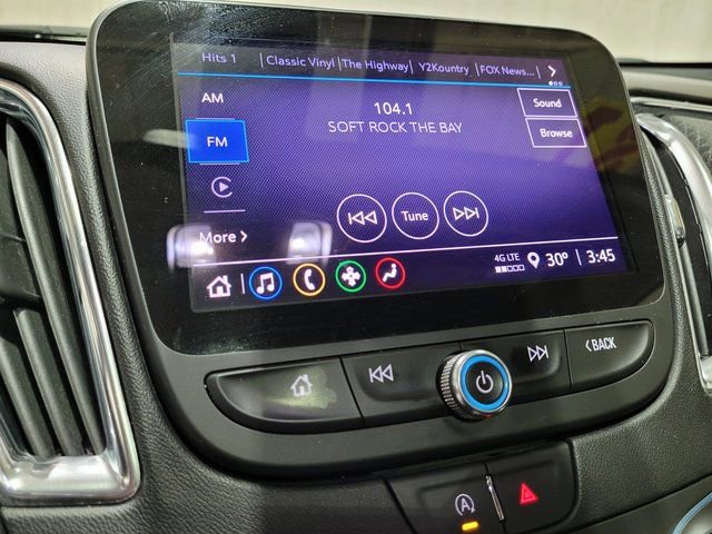 Used 2021 Chevrolet Malibu LT image 38