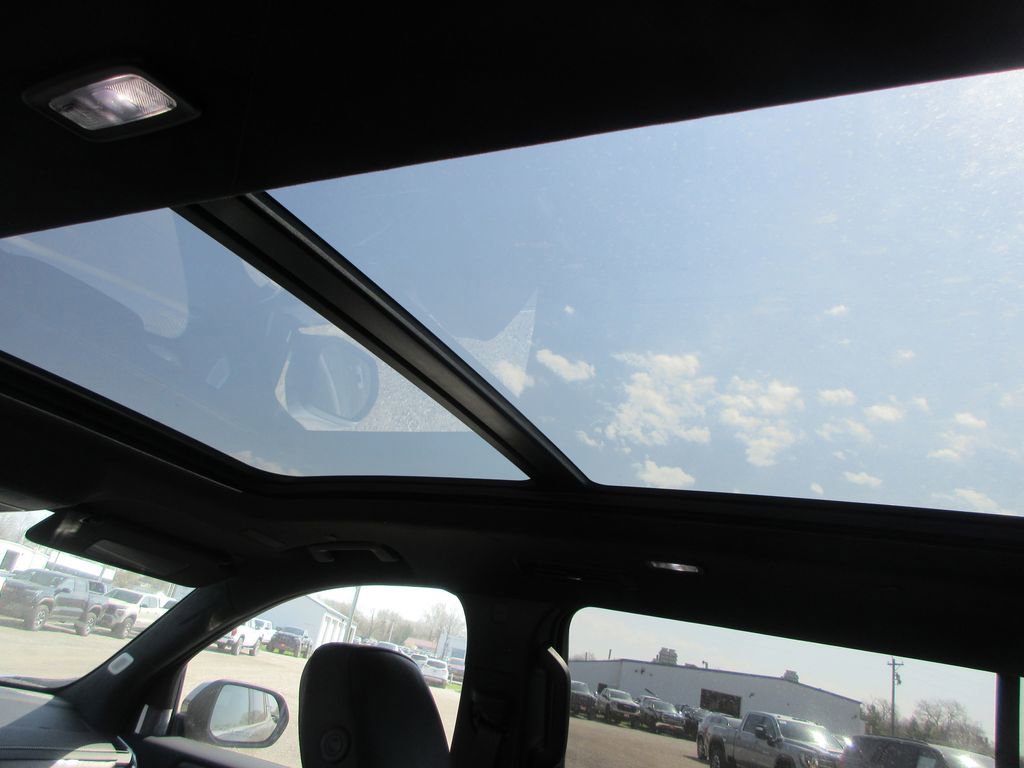 New 2026 GMC Acadia Denali Ultimate image 16