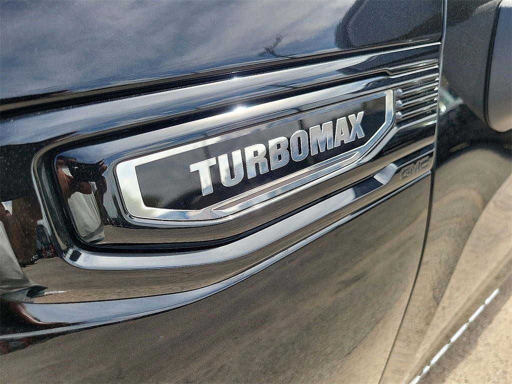 New 2026 GMC Sierra 1500 Pro w/ Graphite Edition image 9