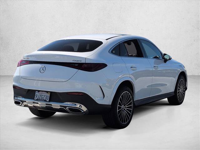 Used 2024 Mercedes-Benz GLC 300 4MATIC image 5