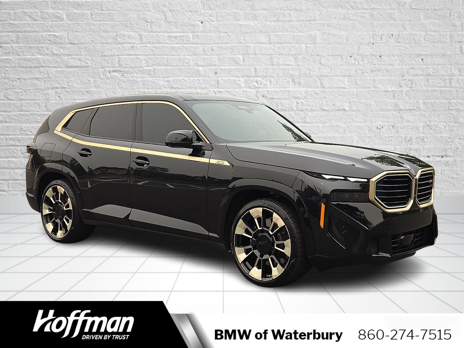 Used 2023 BMW XM w/ M Driver's Package AWD/4WD image 1