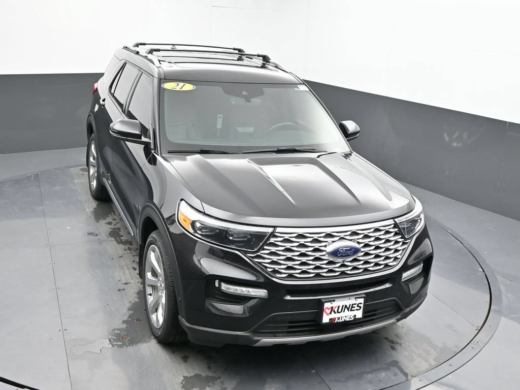 Used 2020 Ford Explorer Platinum w/ Premium Technology Package AWD/4WD image 41
