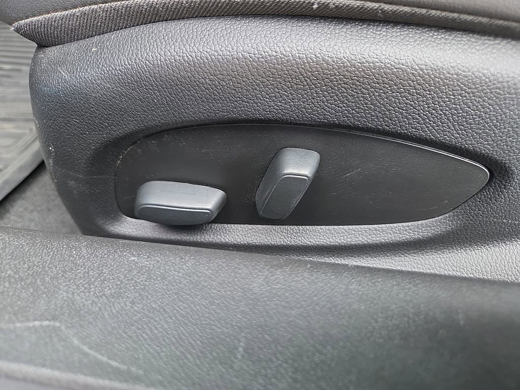 Used 2023 Chevrolet Camaro SS RWD image 18