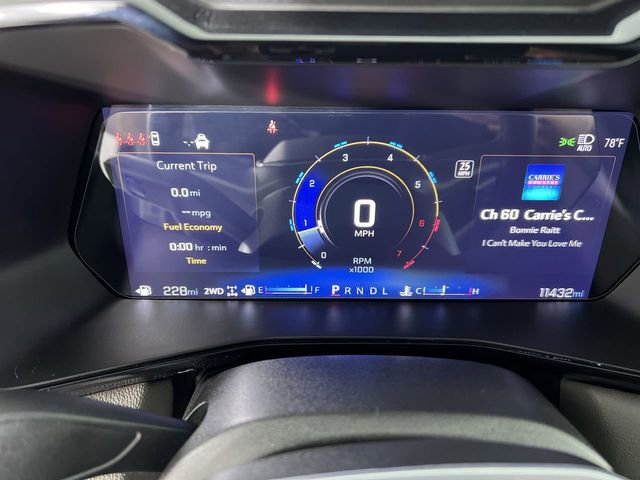 Used 2024 Chevrolet Colorado ZR2 w/ ZR2 Convenience Package III AWD/4WD image 11