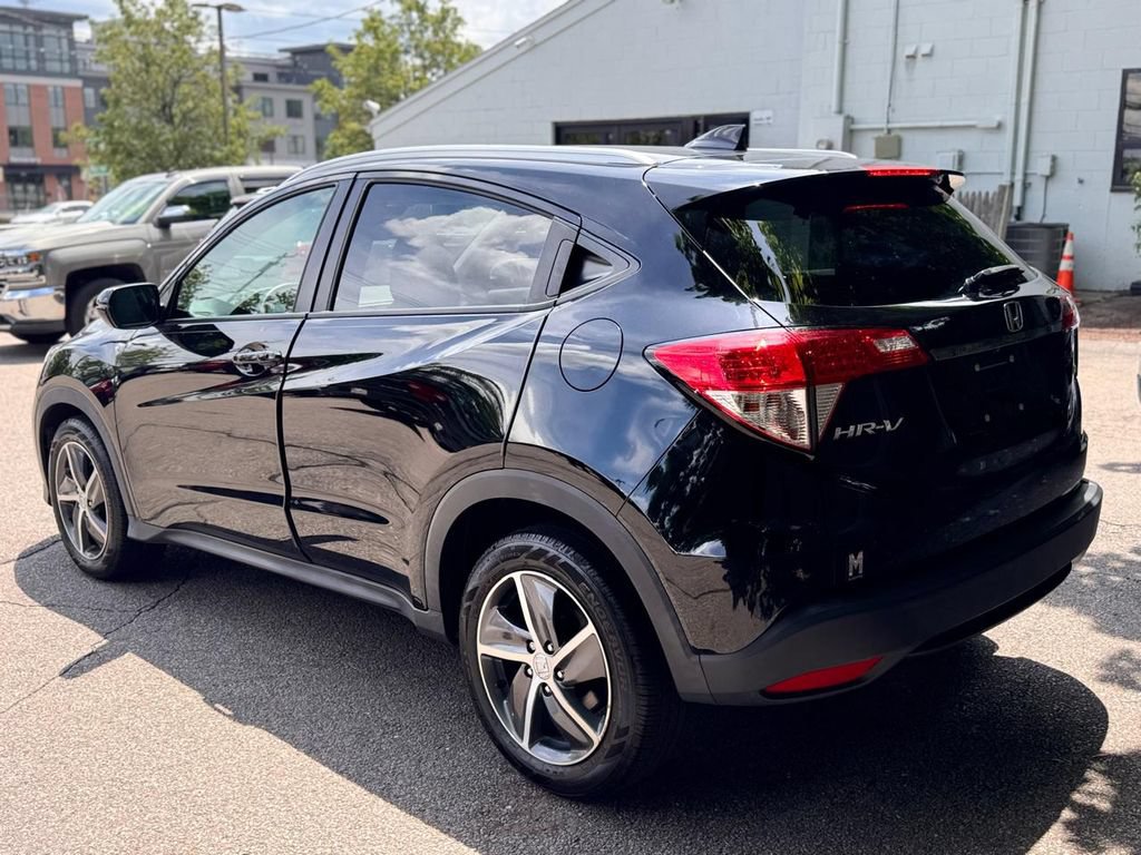 Used 2022 Honda HR-V EX-L image 4