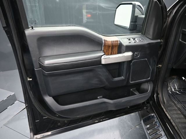 Used 2019 Ford F150 Lariat w/ Equipment Group 502A Luxury image 10