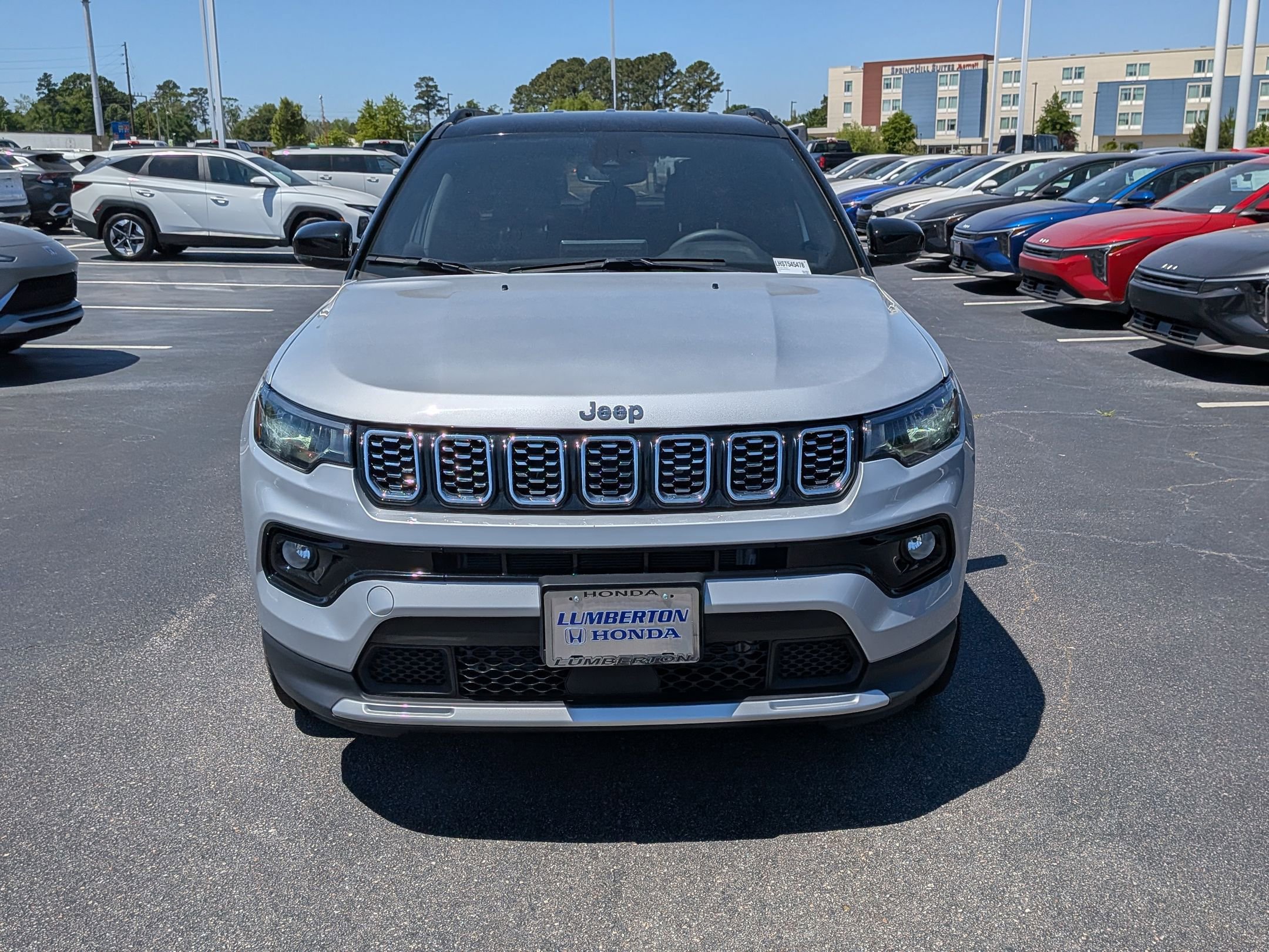 Used 2025 Jeep Compass Limited AWD/4WD image 8