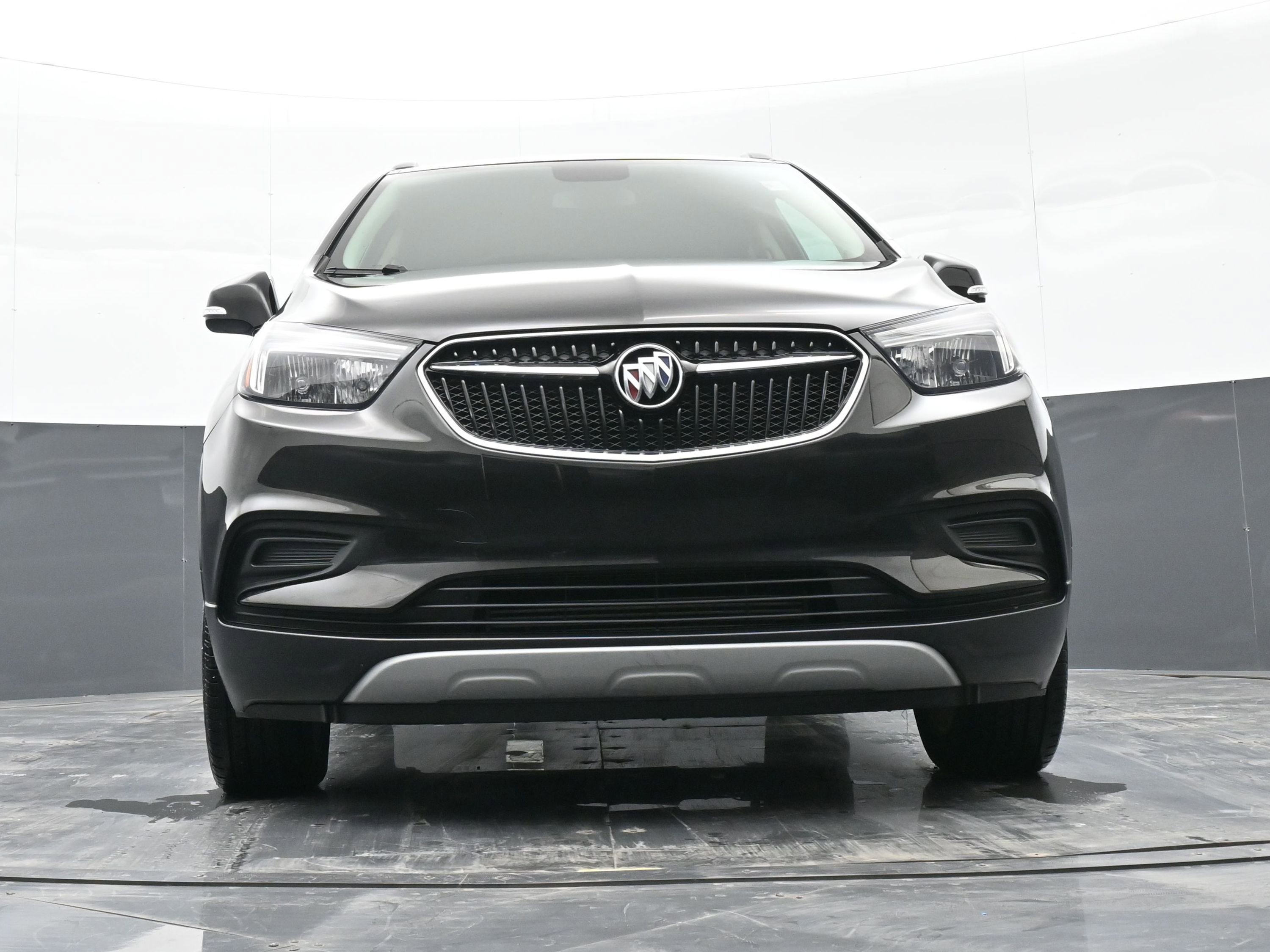 Used 2019 Buick Encore Preferred image 38