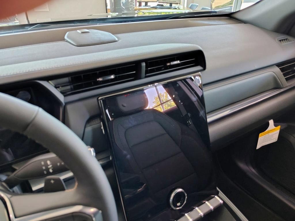 New 2027 GMC Terrain AT4 w/ Technology Package II AWD/4WD image 26