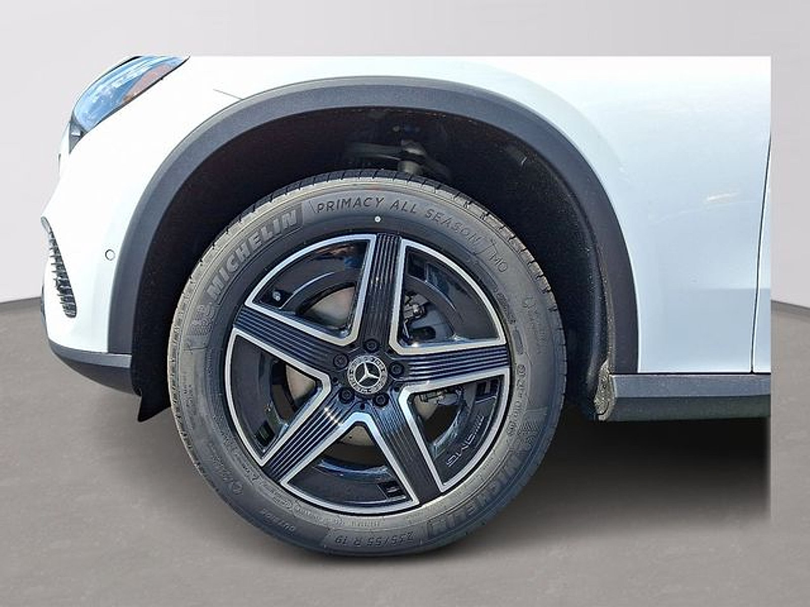 Used 2026 Mercedes-Benz GLC 300 4MATIC image 7