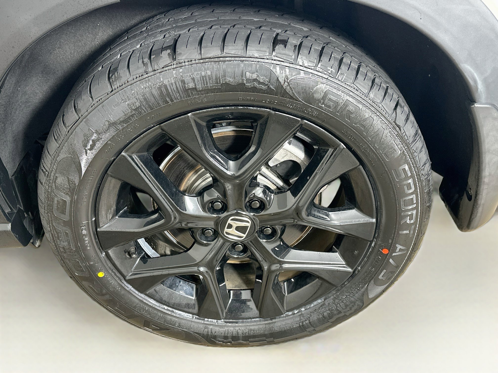 Used 2024 Honda HR-V Sport image 11