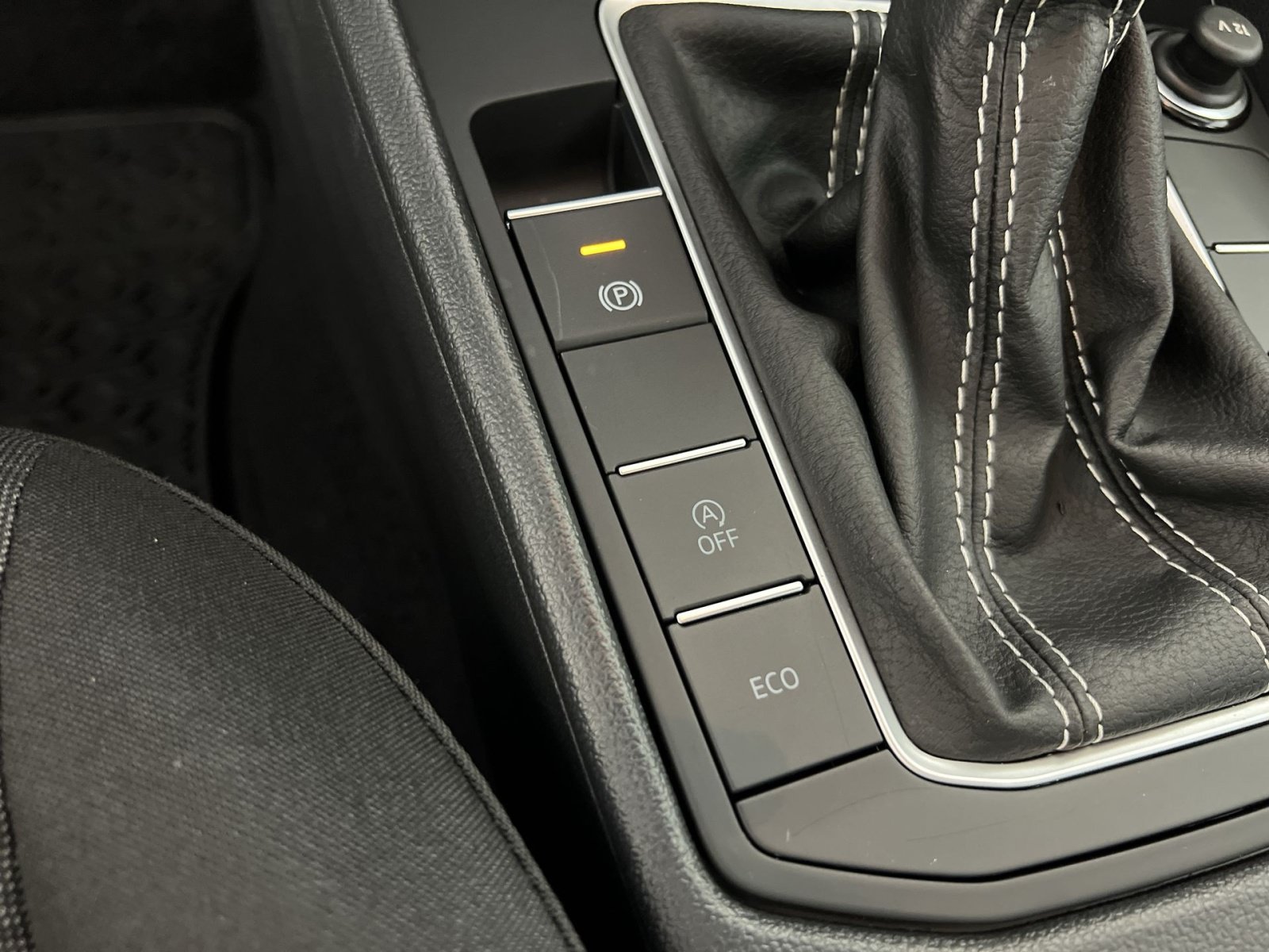 Used 2024 Volkswagen Jetta S FWD image 34
