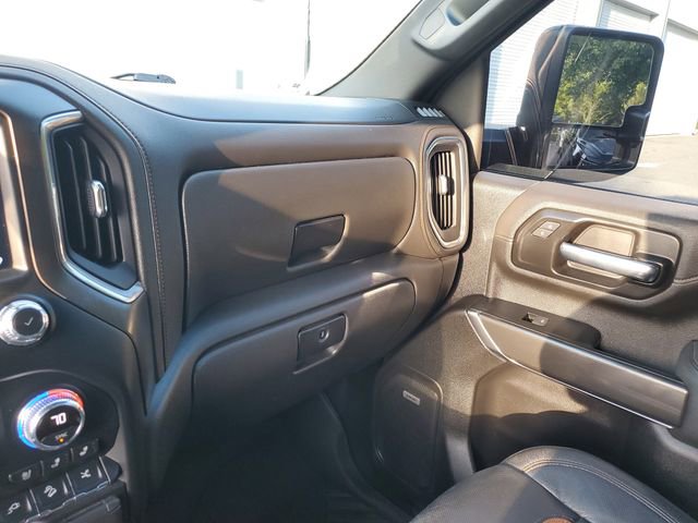 Used 2022 GMC Sierra 2500 AT4 w/ AT4 Premium Plus Package AWD/4WD image 27