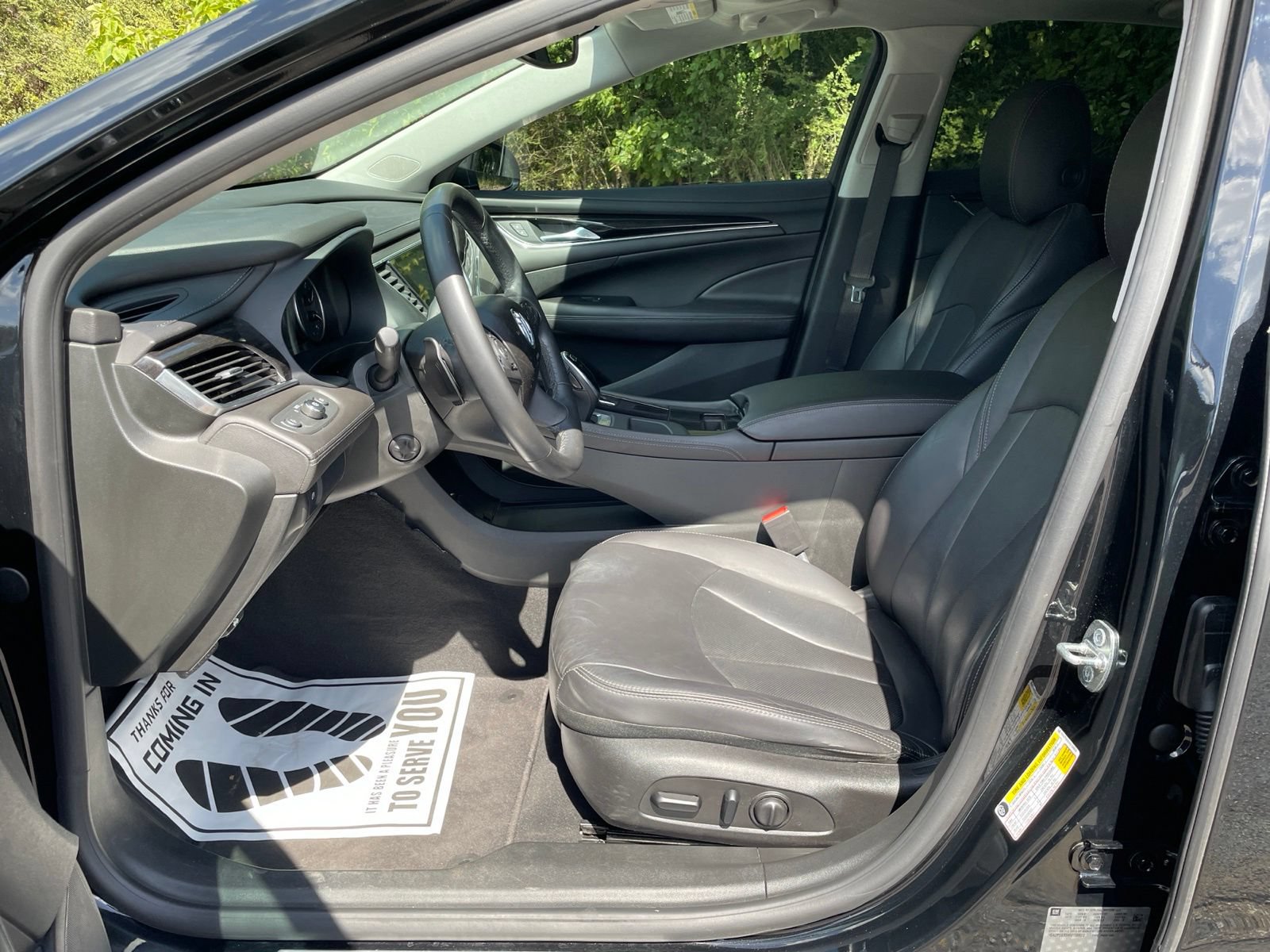 Used 2017 Buick LaCrosse Essence w/ Sun and Shade Package FWD image 13