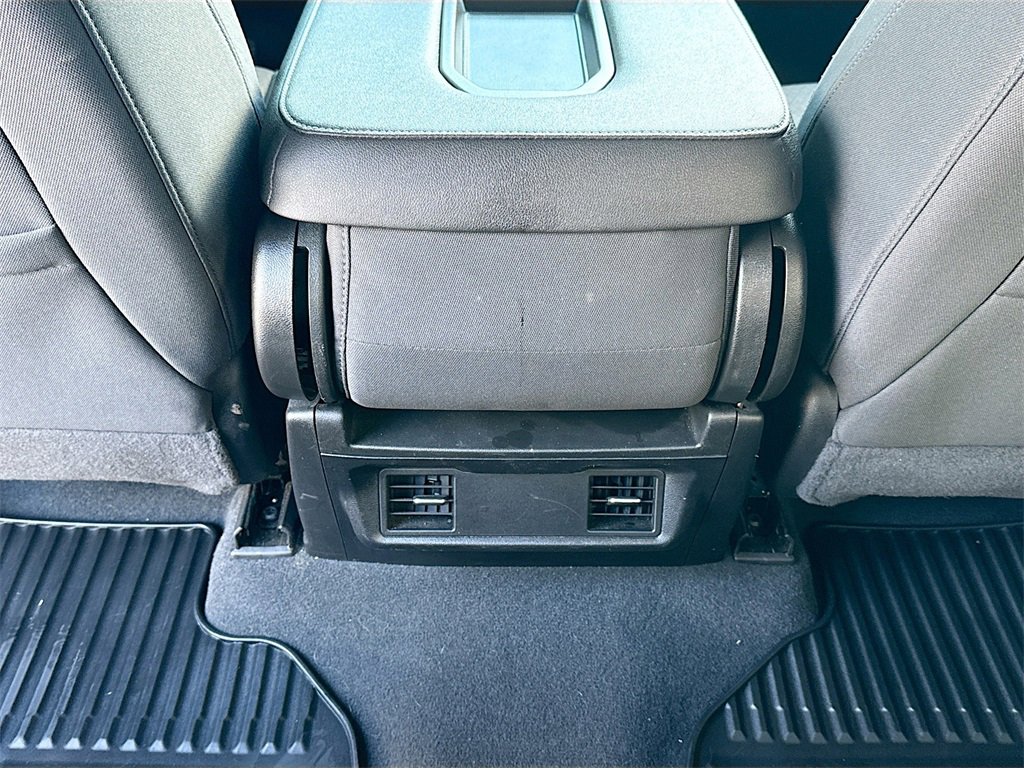 Used 2022 Chevrolet Silverado 1500 Custom image 24