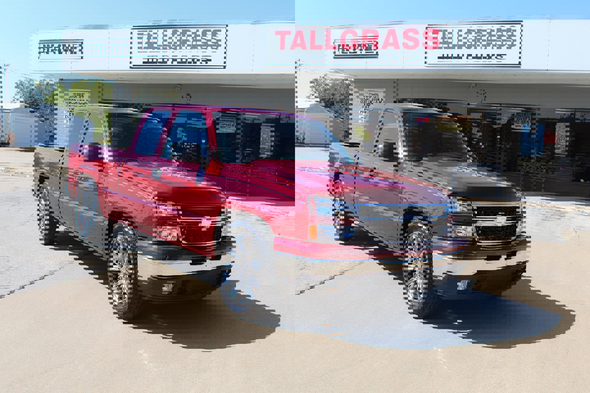 Used 2007 Chevrolet Silverado 1500 LT w/ Extended Cab Value Package image 1