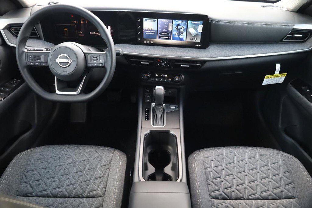 New 2026 Nissan Kicks SV image 21