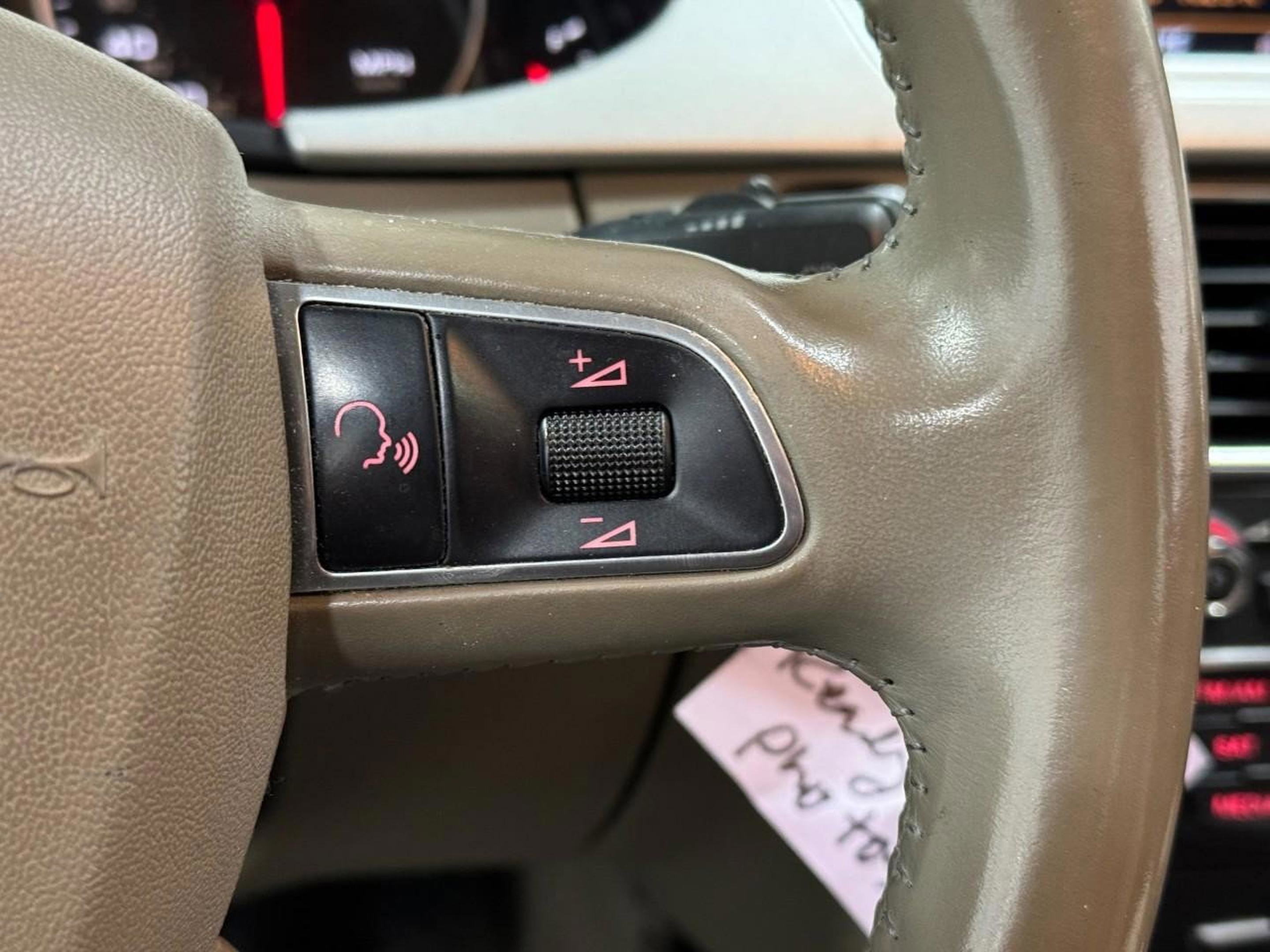 Used 2012 Audi A4 2.0T Premium w/ Convenience Pkg image 32