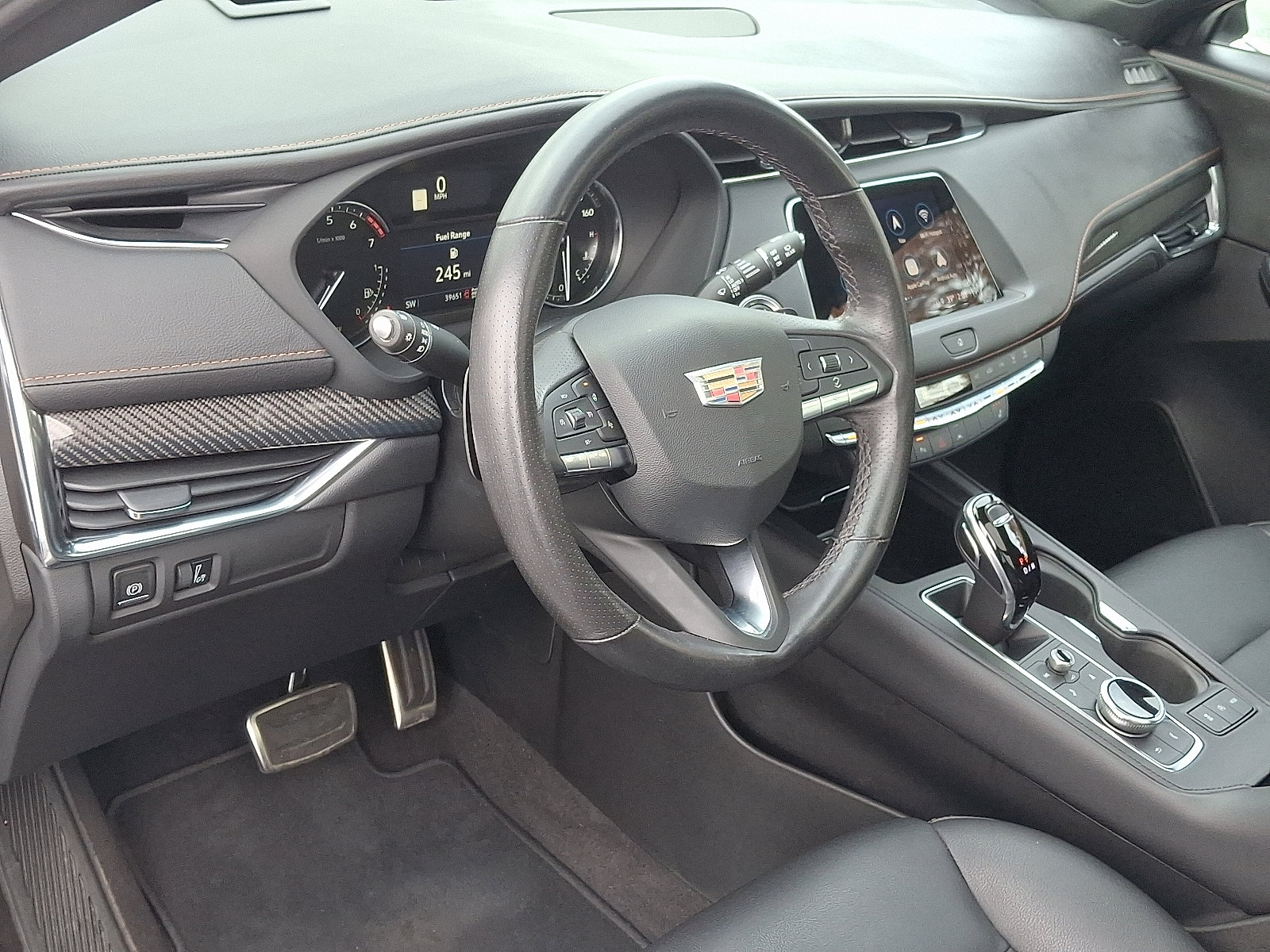 Used 2022 Cadillac XT4 Sport w/ Enhanced Visibility Package image 15