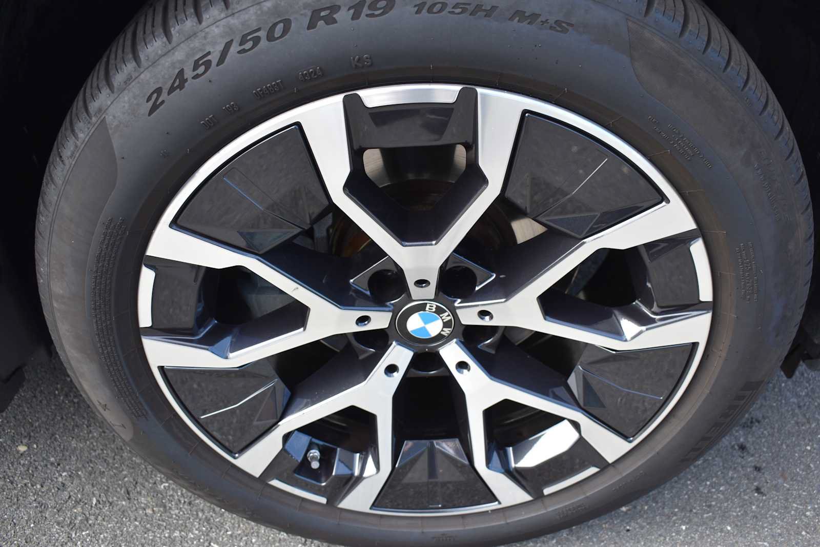 Used 2025 BMW X3 xDrive30i w/ Convenience Package AWD/4WD image 20
