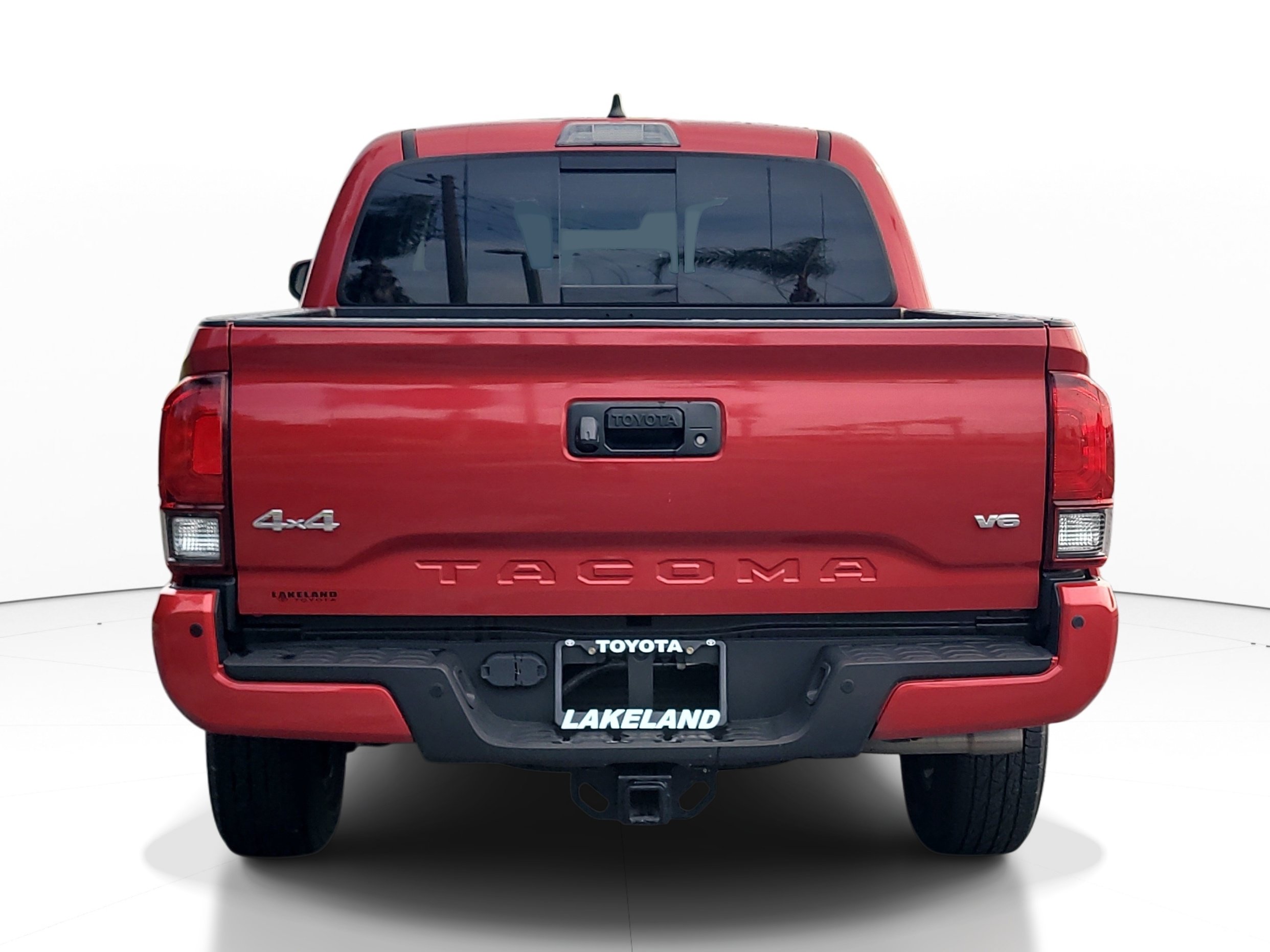 Certified 2023 Toyota Tacoma SR5 AWD/4WD image 6