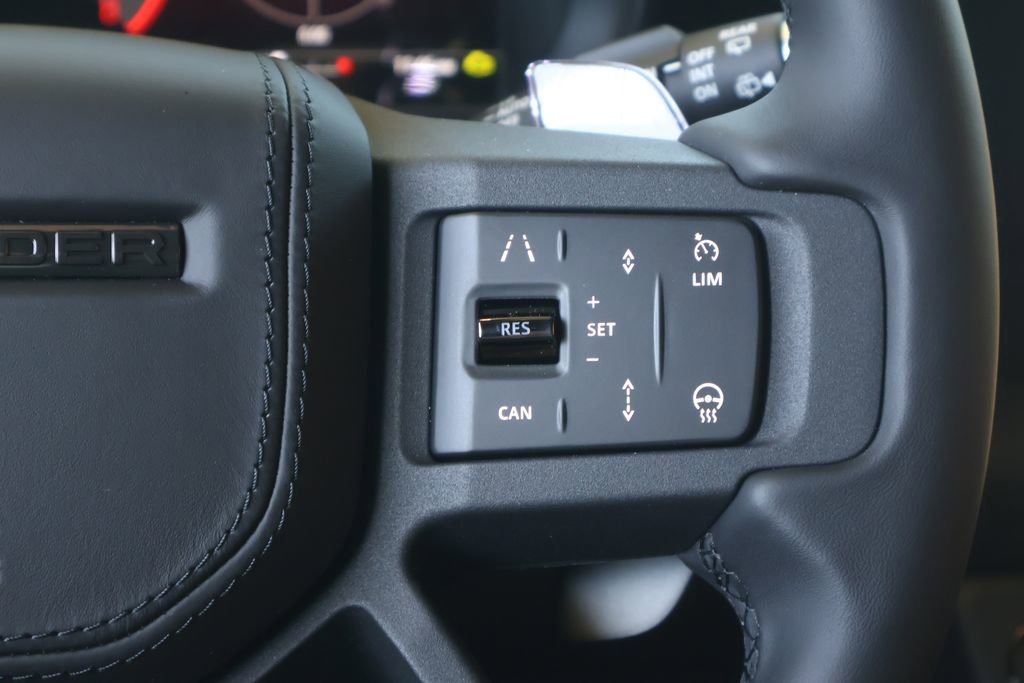 New 2026 Land Rover Defender 110 OCTA AWD/4WD image 17