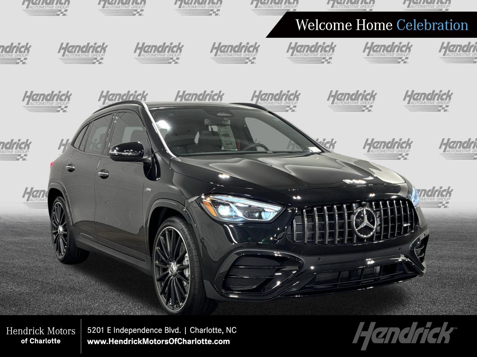 New 2026 Mercedes-Benz GLA 35 AMG 4MATIC image 1