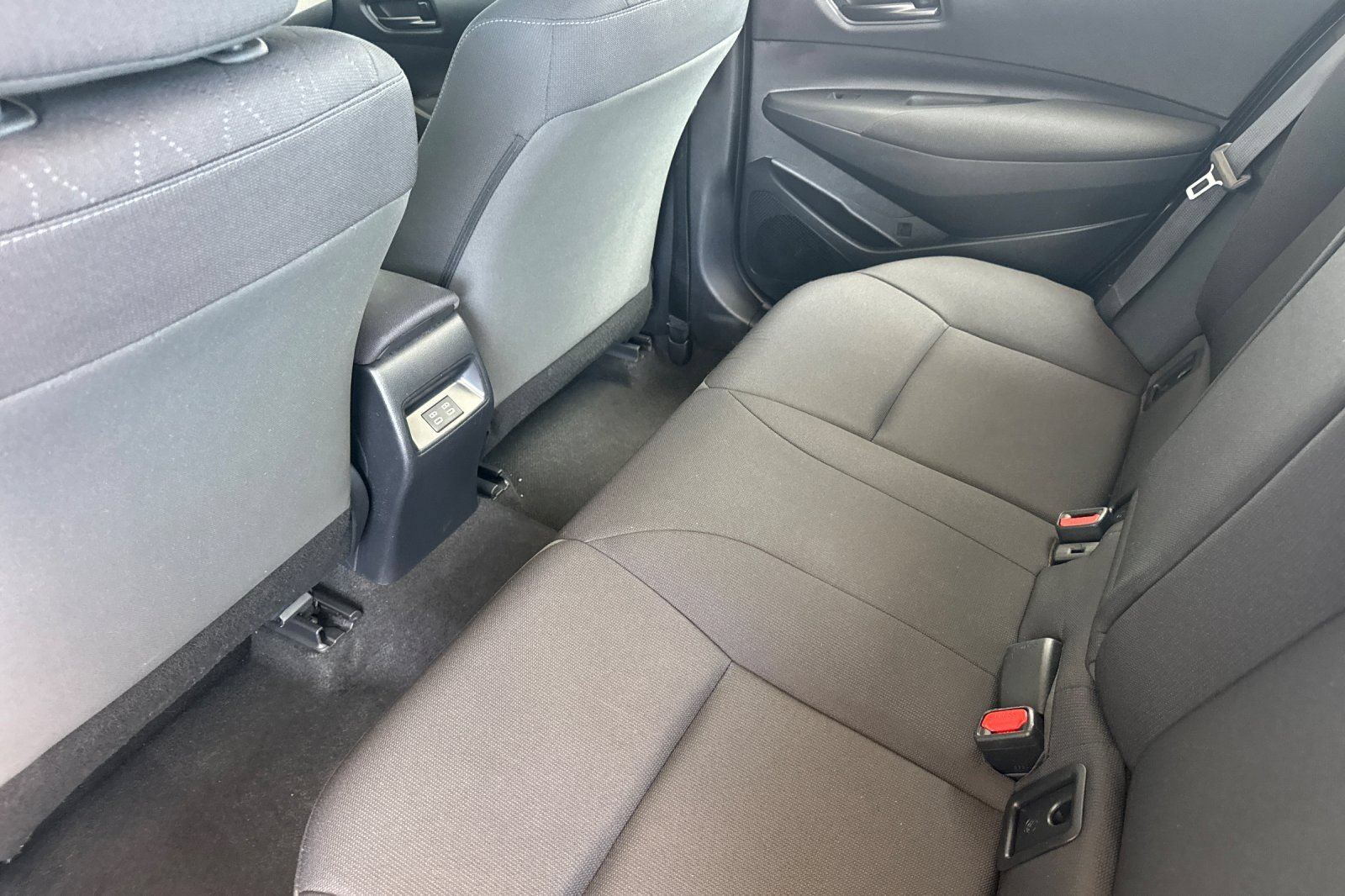 Certified 2024 Toyota Corolla LE FWD image 15