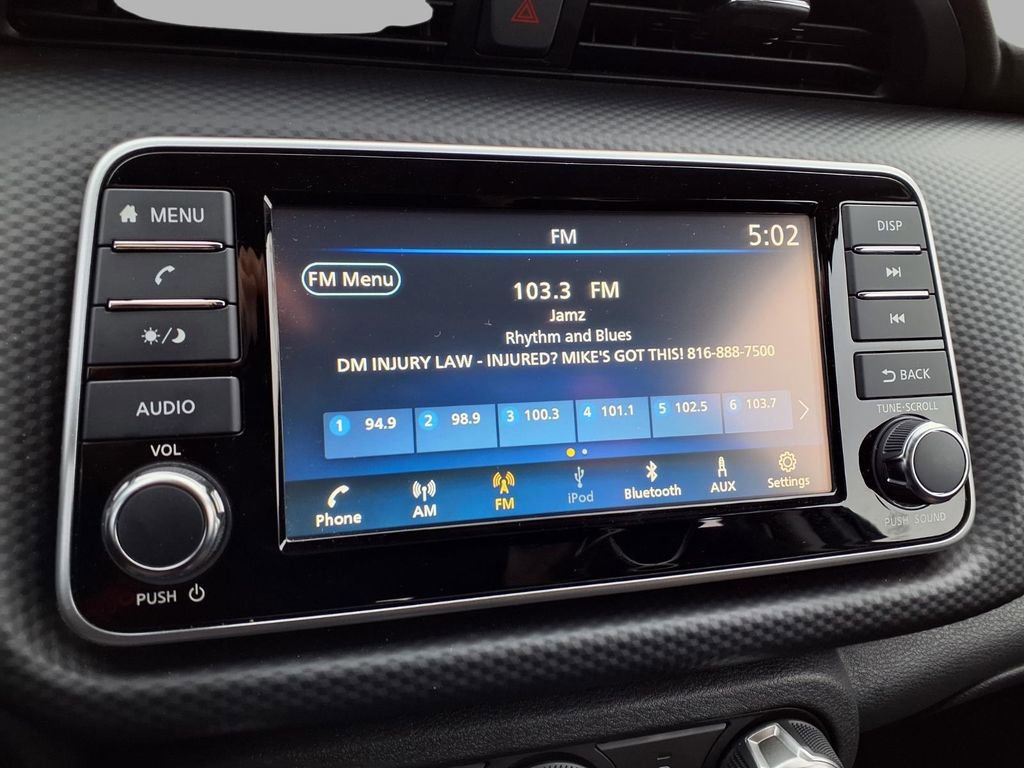 Certified 2025 Nissan Kicks Play S image 6