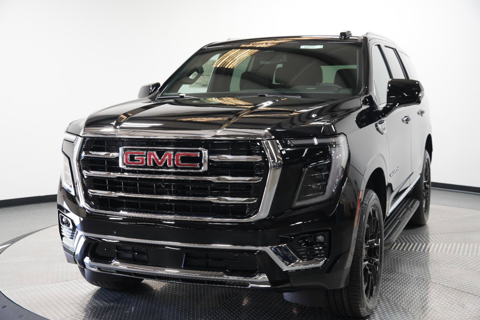 New 2026 GMC Yukon Elevation w/ LPO, Floor Liner Package image 3