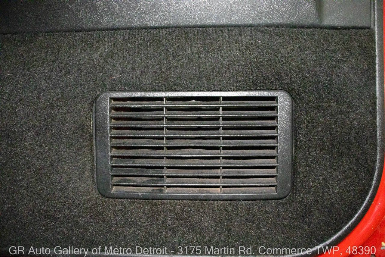 Used 1992 GMC Jimmy AWD/4WD image 39