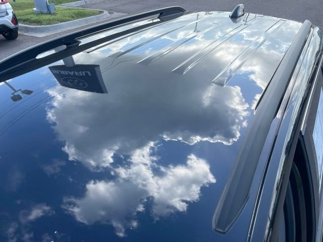 Used 2022 GMC Terrain SLE w/ Driver Convenience Package FWD image 11