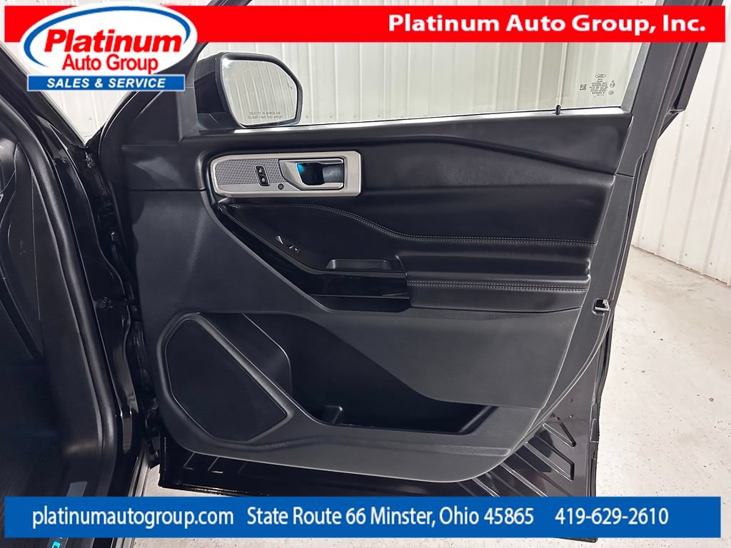 Used 2021 Ford Explorer Platinum w/ Equipment Group 601A AWD/4WD image 57