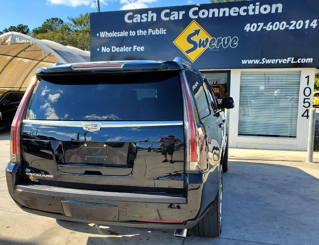 Used 2016 Cadillac Escalade Premium image 11