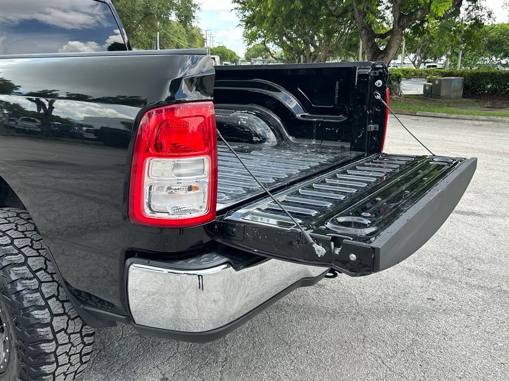 Certified 2022 RAM 2500 Big Horn w/ Level A Equipment Group AWD/4WD image 37