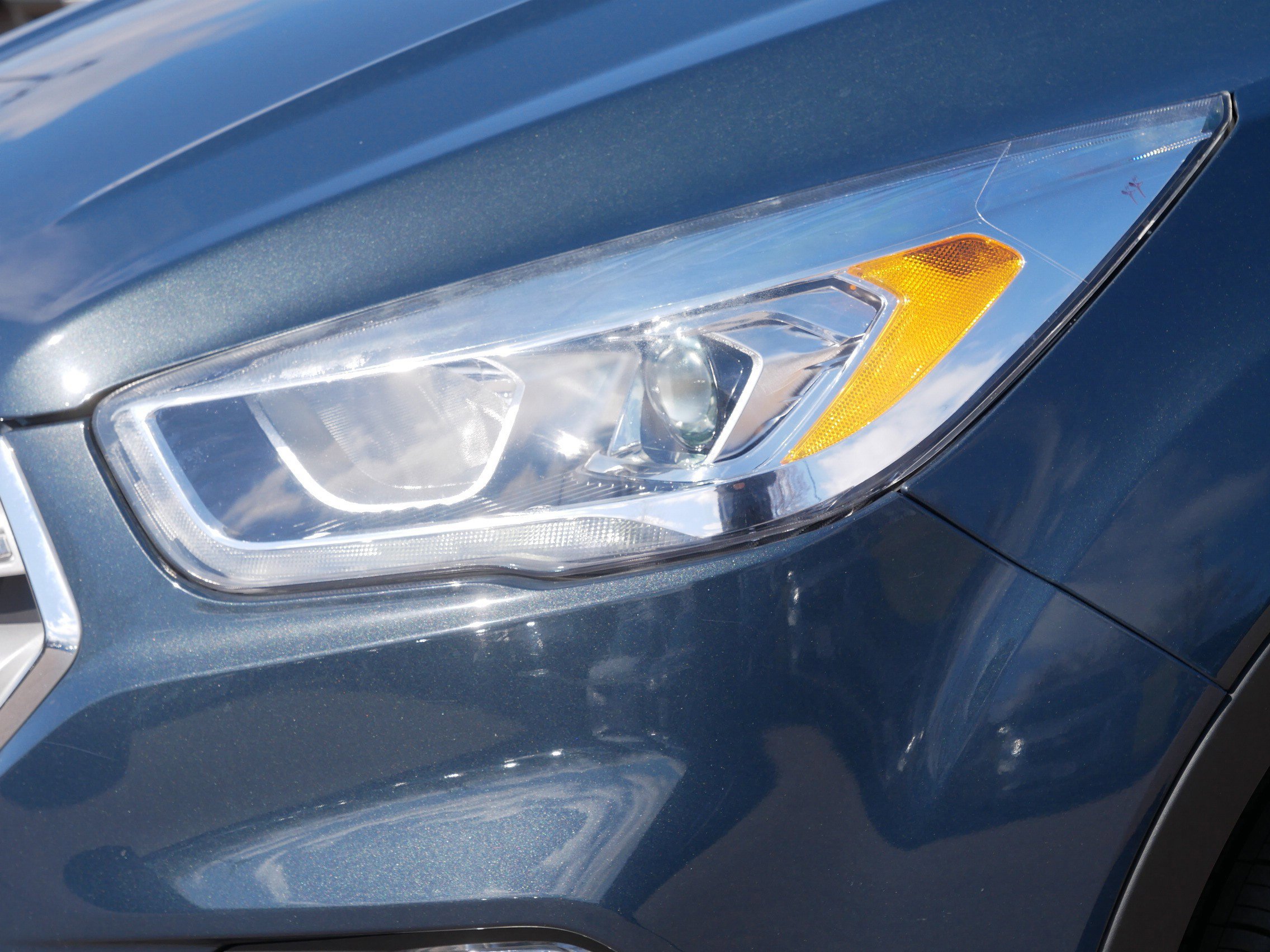 Used 2019 Ford Escape SEL AWD/4WD image 10
