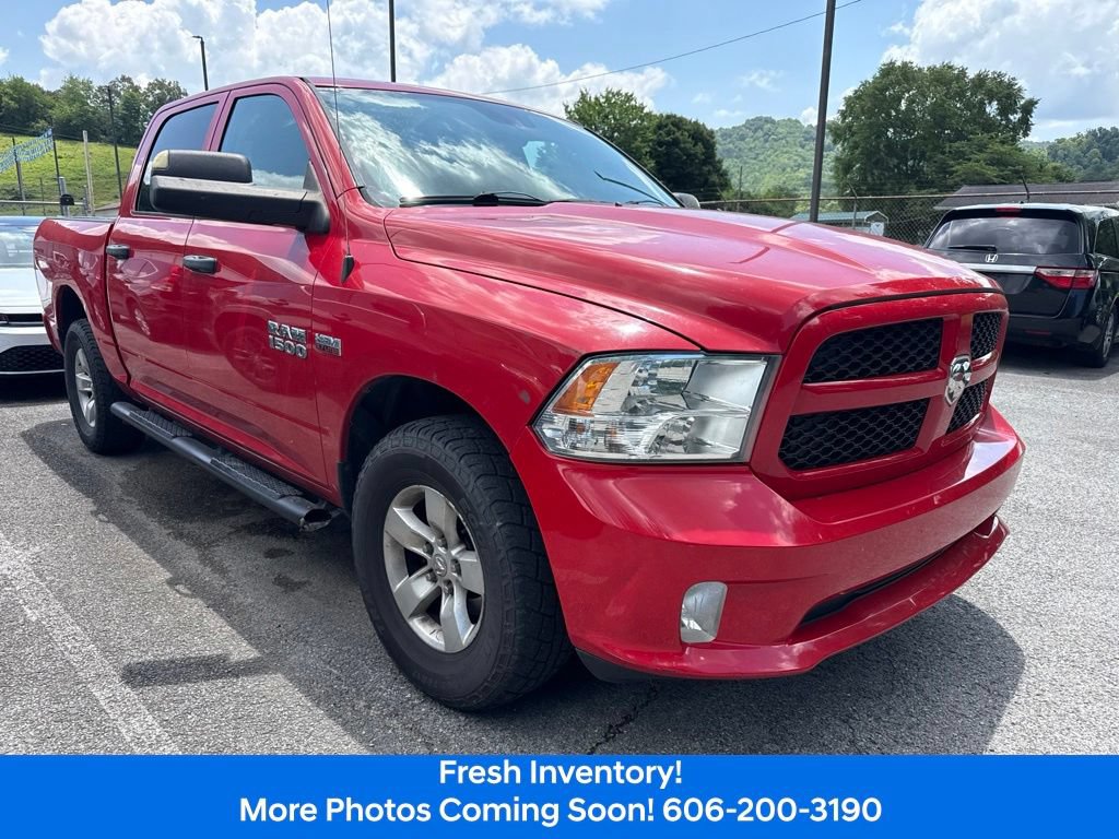 Used 2015 RAM 1500 Express AWD/4WD image 3