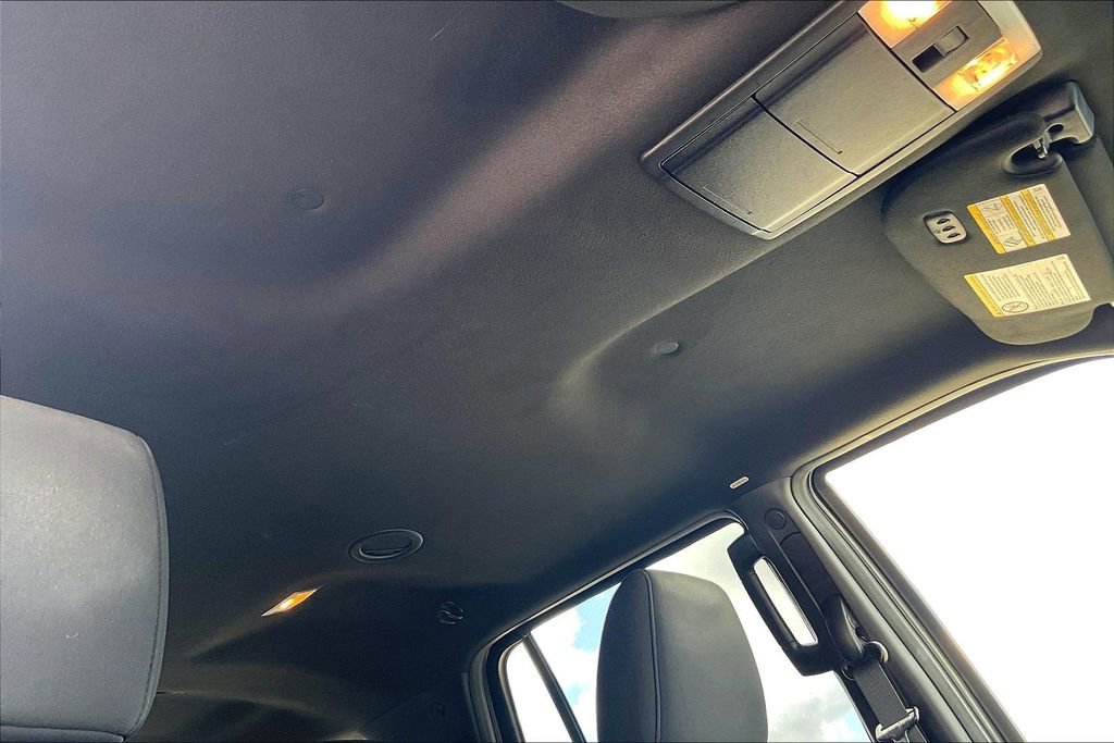 Used 2017 Ford Expedition EL XLT image 28