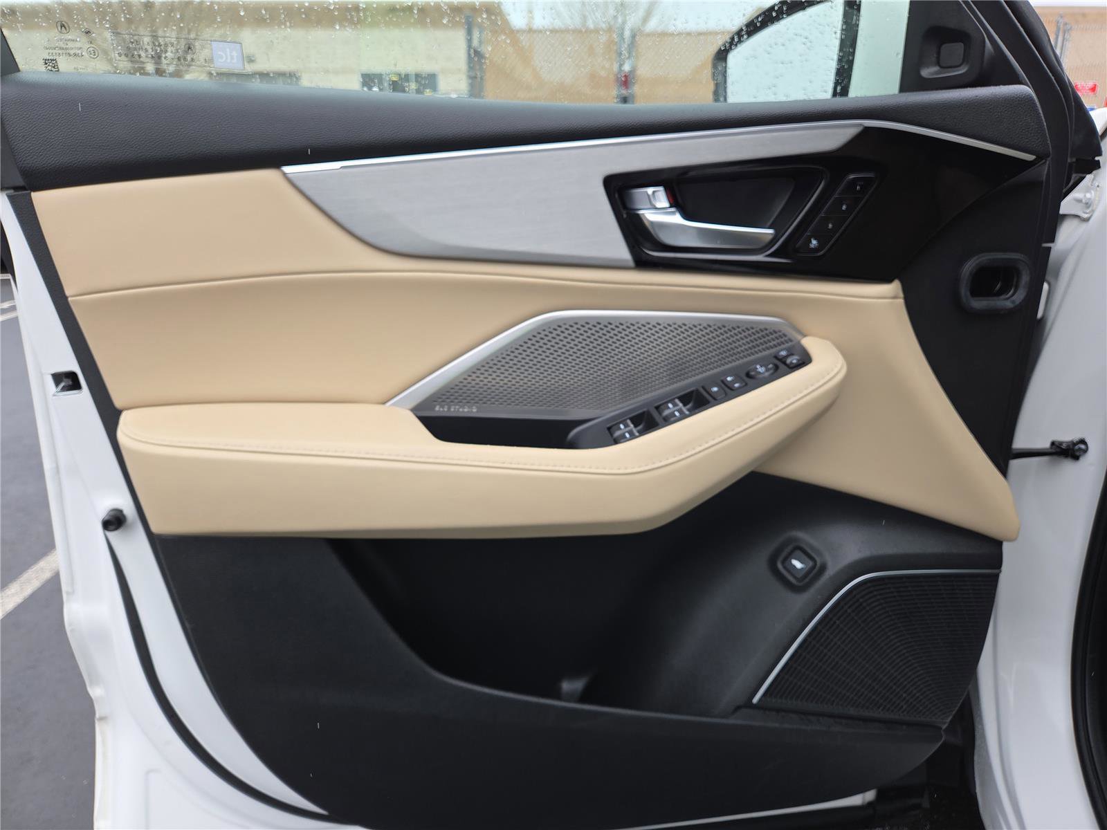 Used 2023 Acura MDX SH-AWD w/ Technology Package image 13