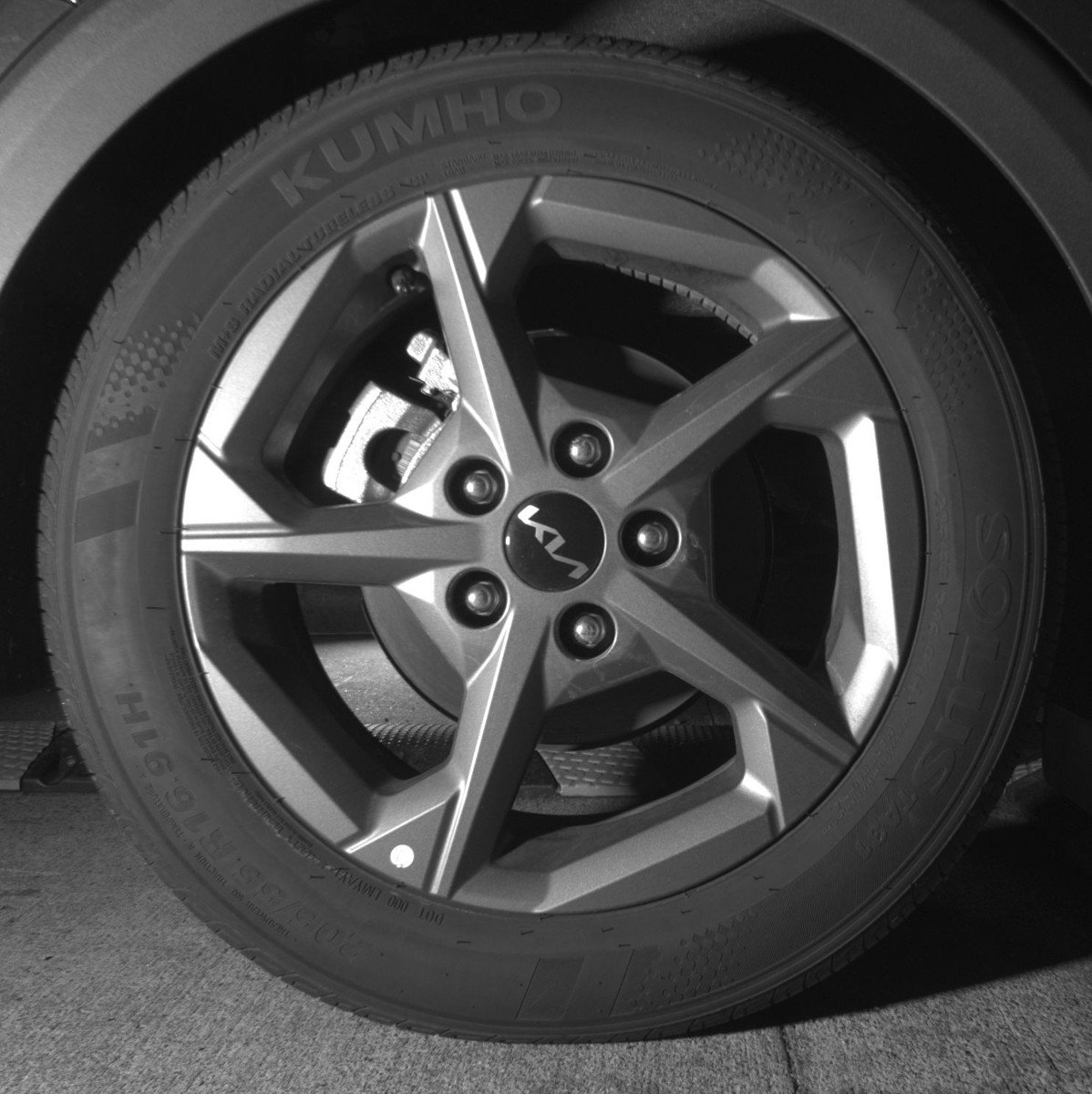 Used 2025 Kia K4 LXS image 15