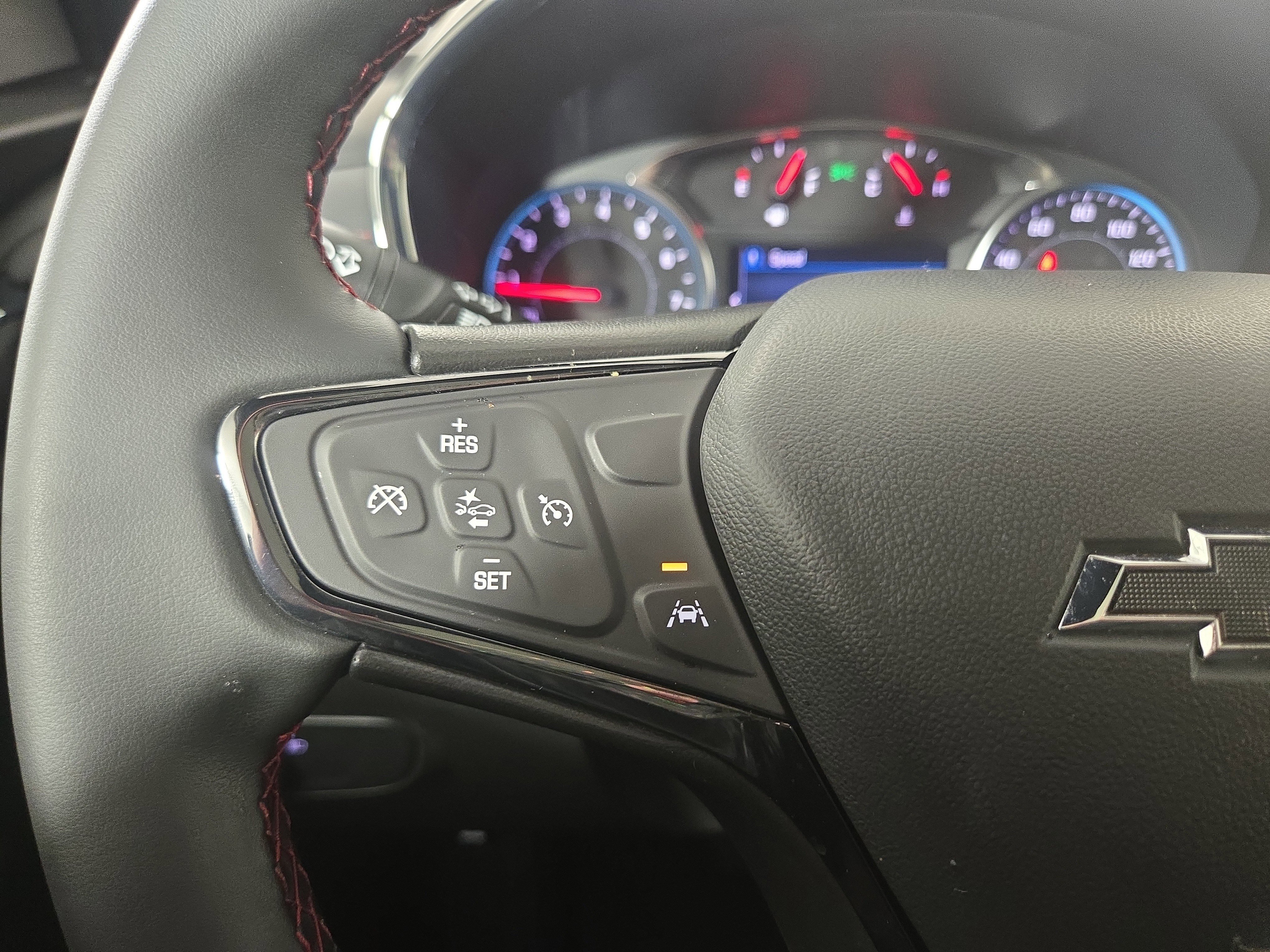 Used 2024 Chevrolet Equinox RS image 15