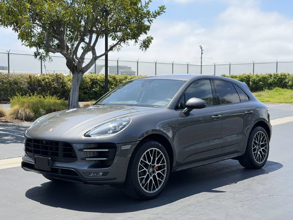 Used 2018 Porsche Macan Turbo AWD/4WD image 1