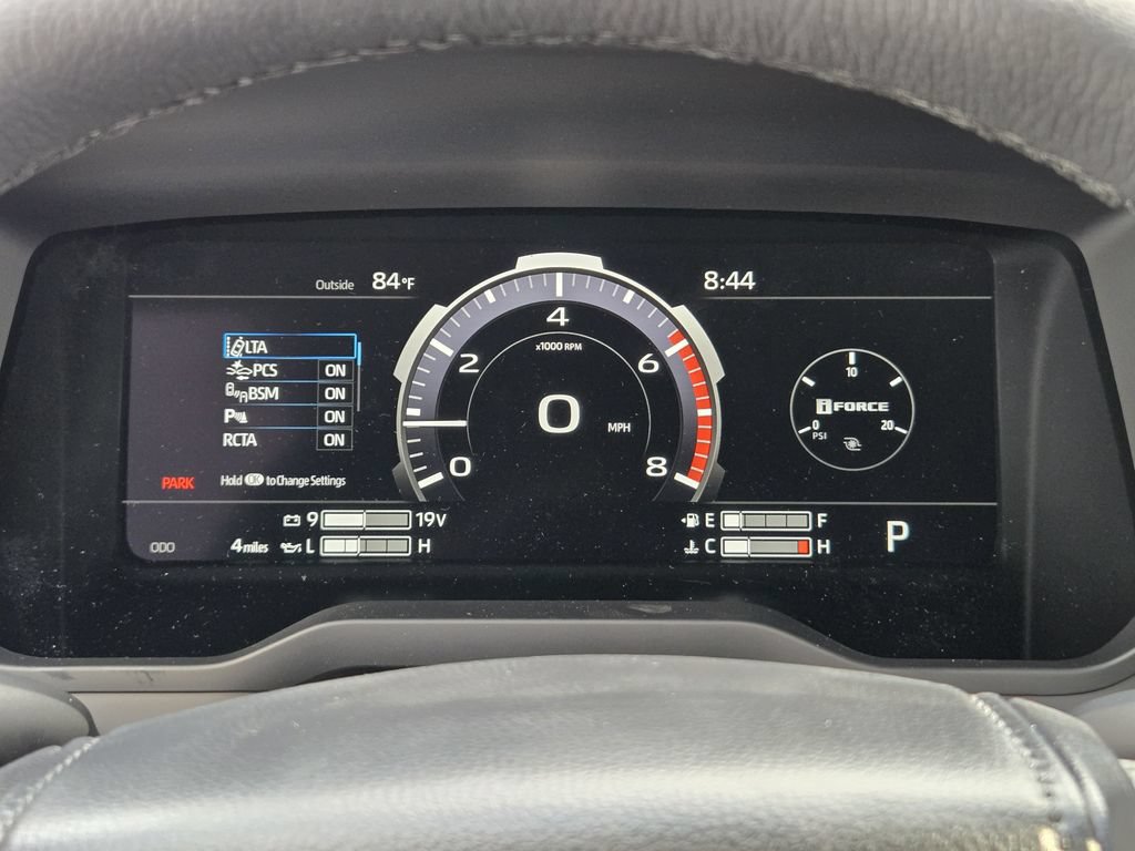 New 2026 Toyota Tundra Limited AWD/4WD image 10
