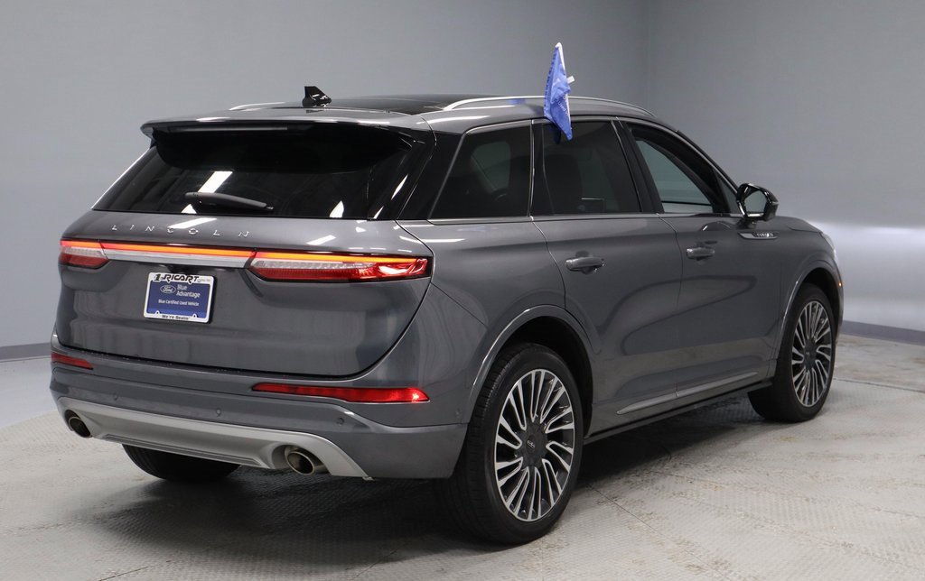 Used 2021 Lincoln Corsair Reserve w/ Equipment Group 201A image 11