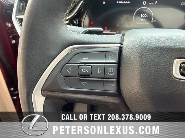 Used 2023 Jeep Grand Cherokee L Limited w/ Luxury Tech Group II AWD/4WD image 29