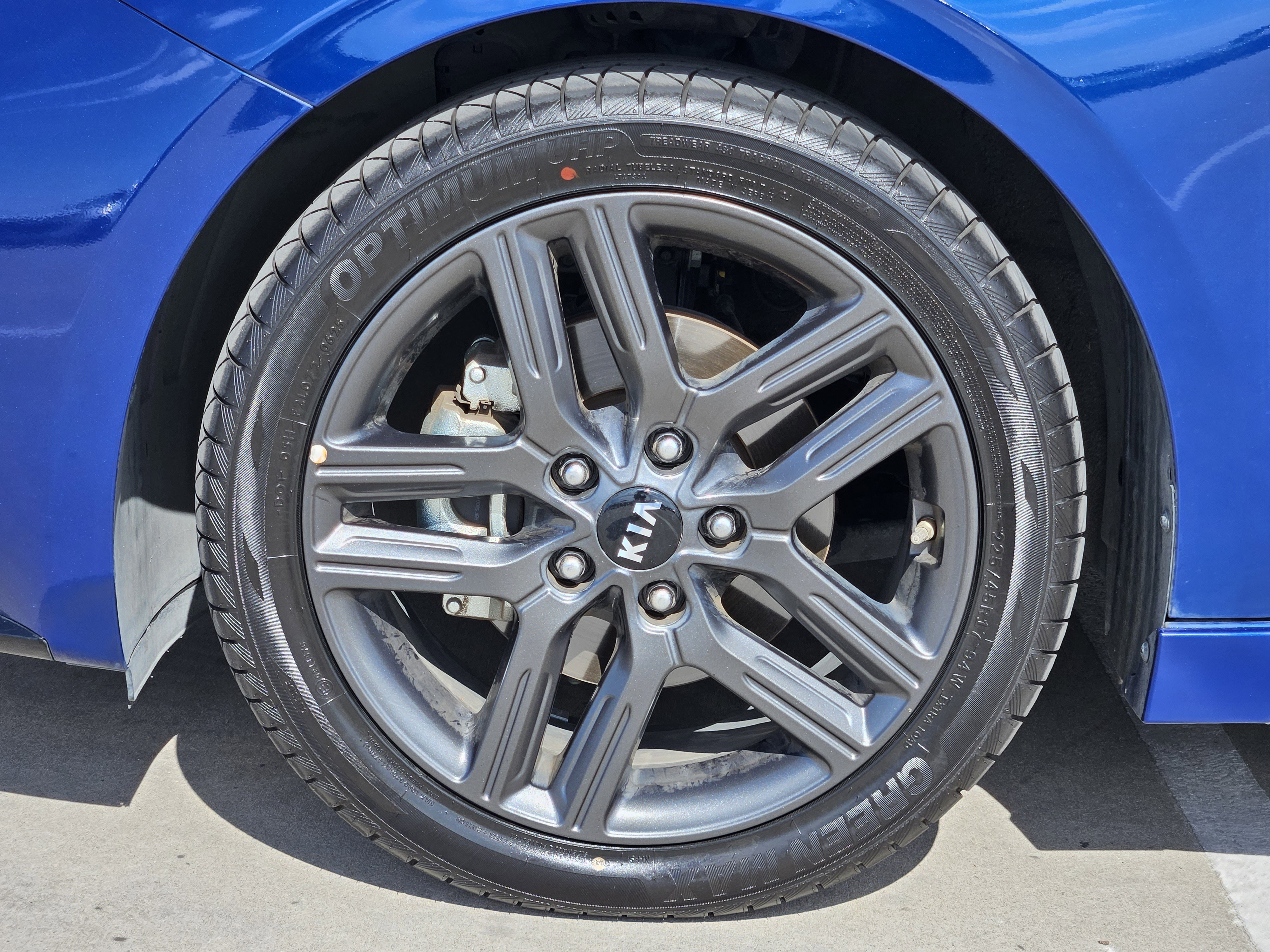 Used 2021 Kia Forte GT-Line w/ GT-Line Premium Package image 14