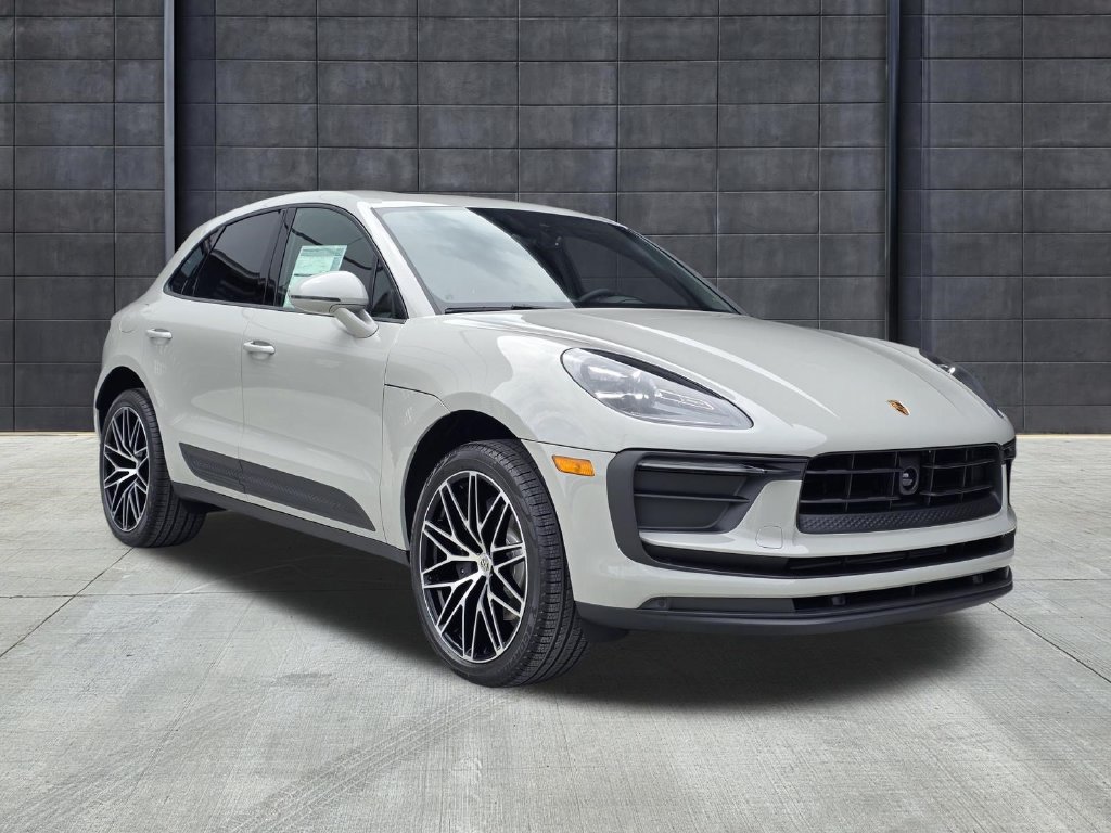 New 2026 Porsche Macan AWD/4WD image 6