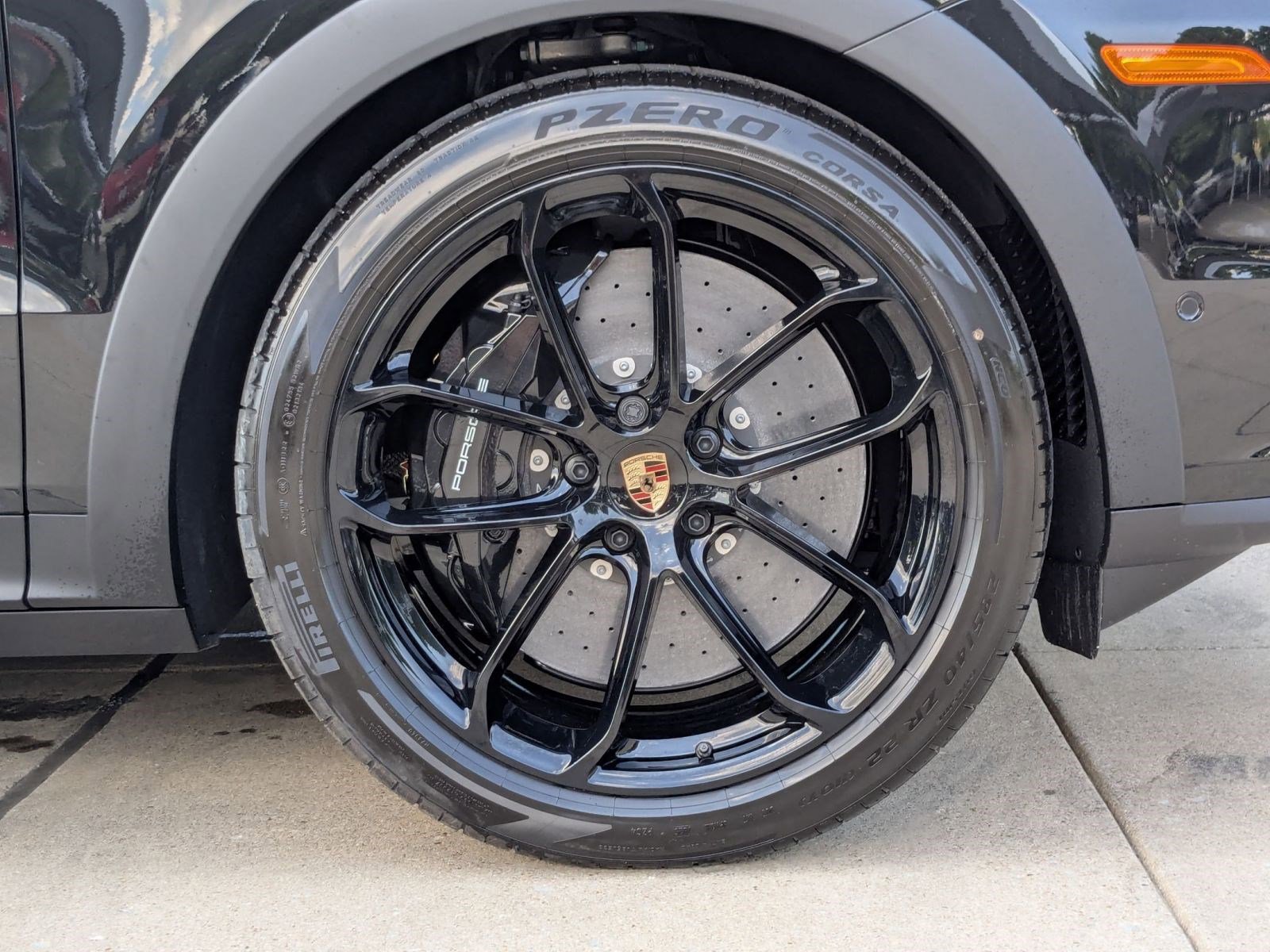 New 2026 Porsche Cayenne Turbo GT image 28