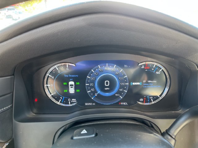 Used 2020 Cadillac Escalade ESV Luxury w/ LPO, Radiant Package AWD/4WD image 7